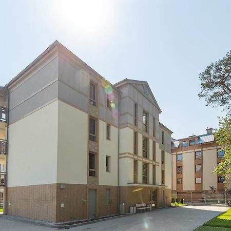 Apartament Bursztynowy Rezydencja Park เมียลโน ภายนอก รูปภาพ