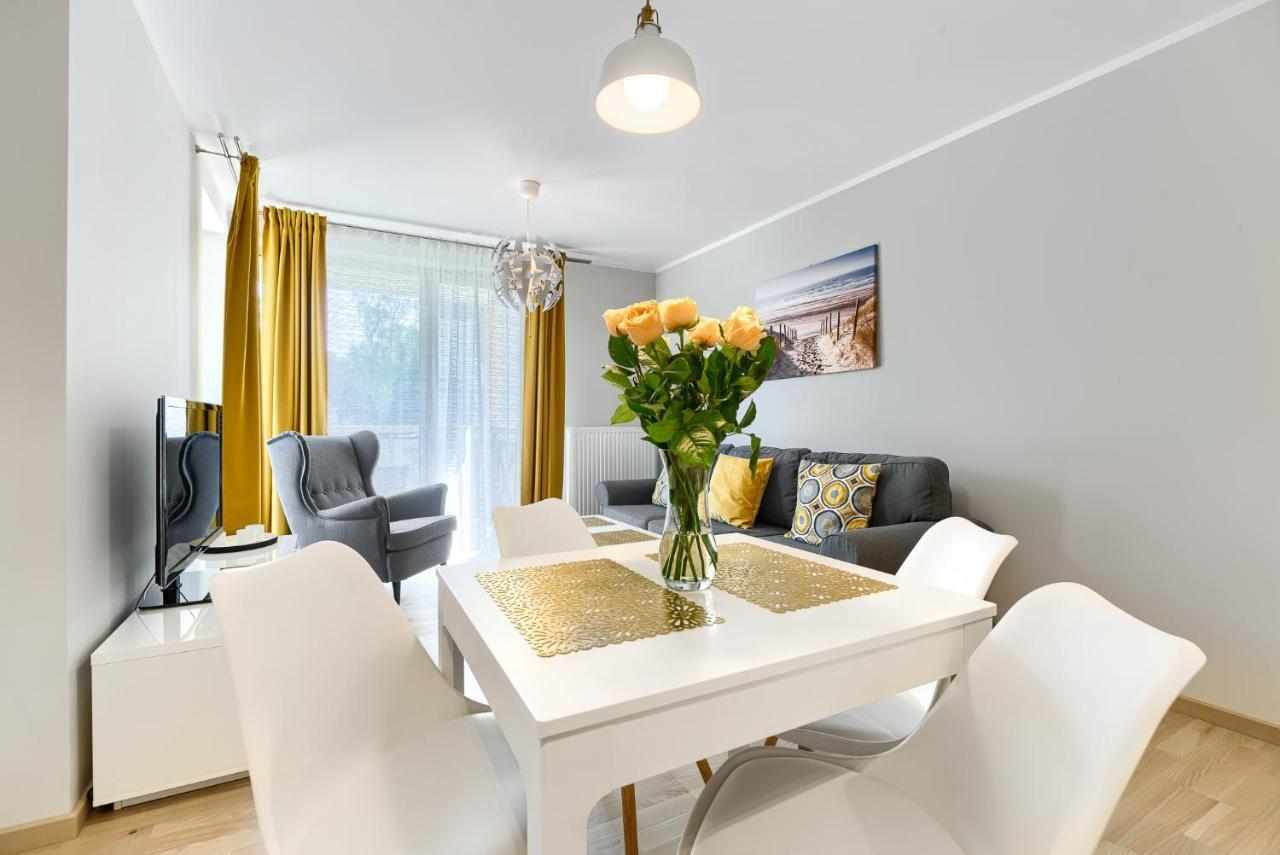 Apartament Bursztynowy Rezydencja Park เมียลโน ภายนอก รูปภาพ