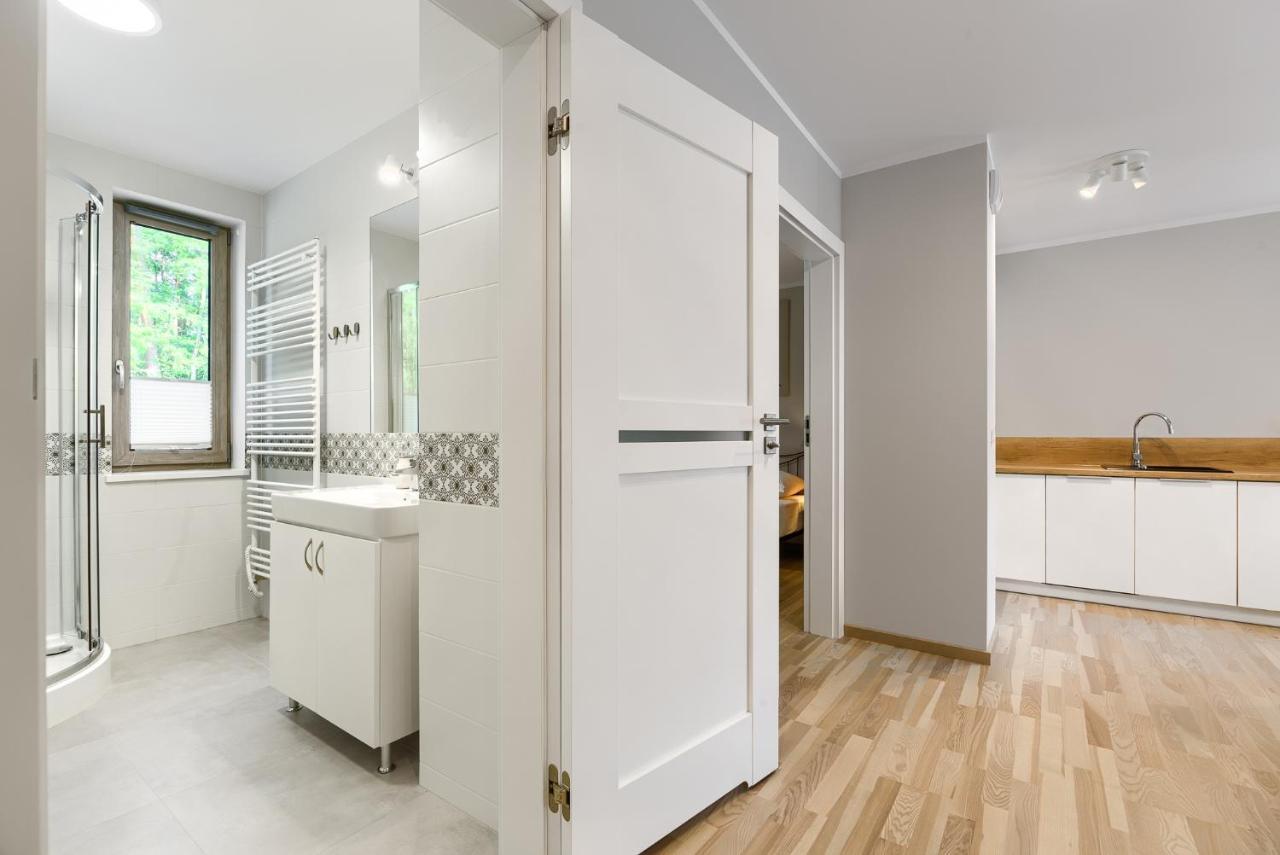 Apartament Bursztynowy Rezydencja Park เมียลโน ภายนอก รูปภาพ
